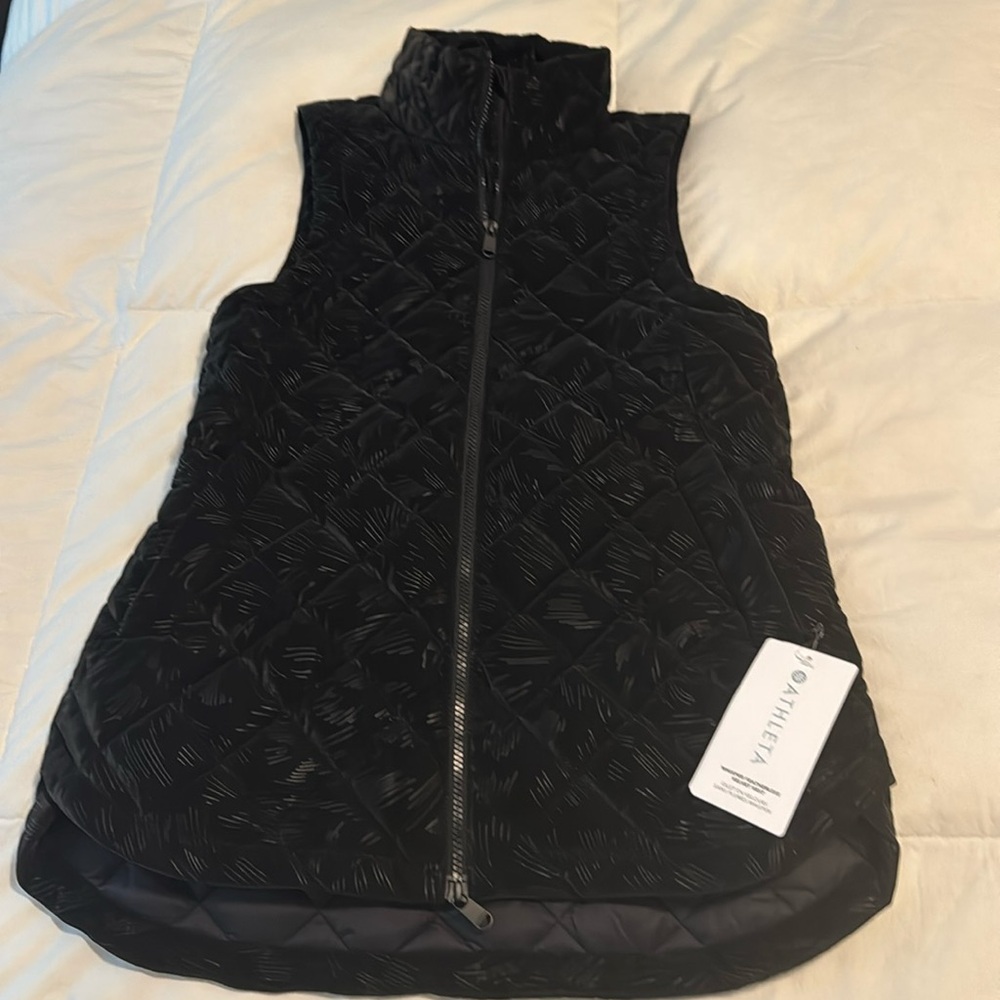 Athleta Whisper Featherless Velvet Vest NWT